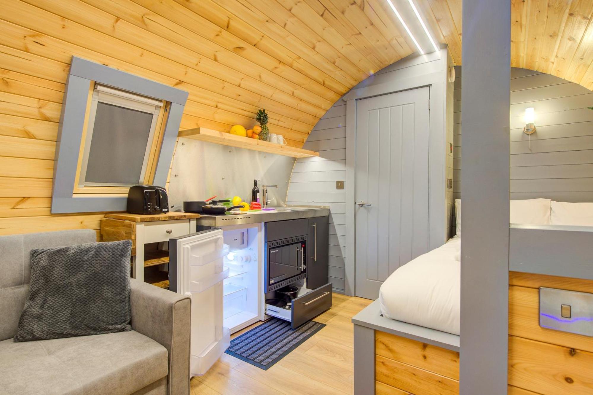 Onich Hotel & Lochside Beach Pods Exteriör bild