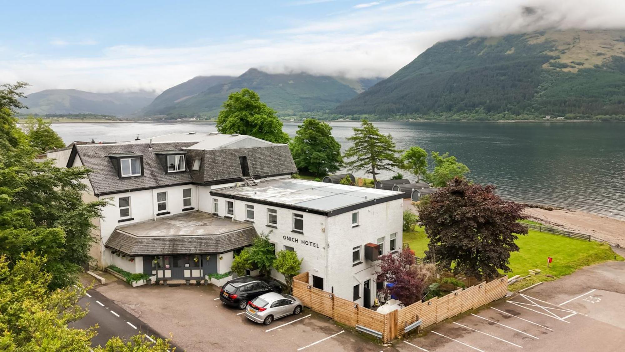 Onich Hotel & Lochside Beach Pods Exteriör bild